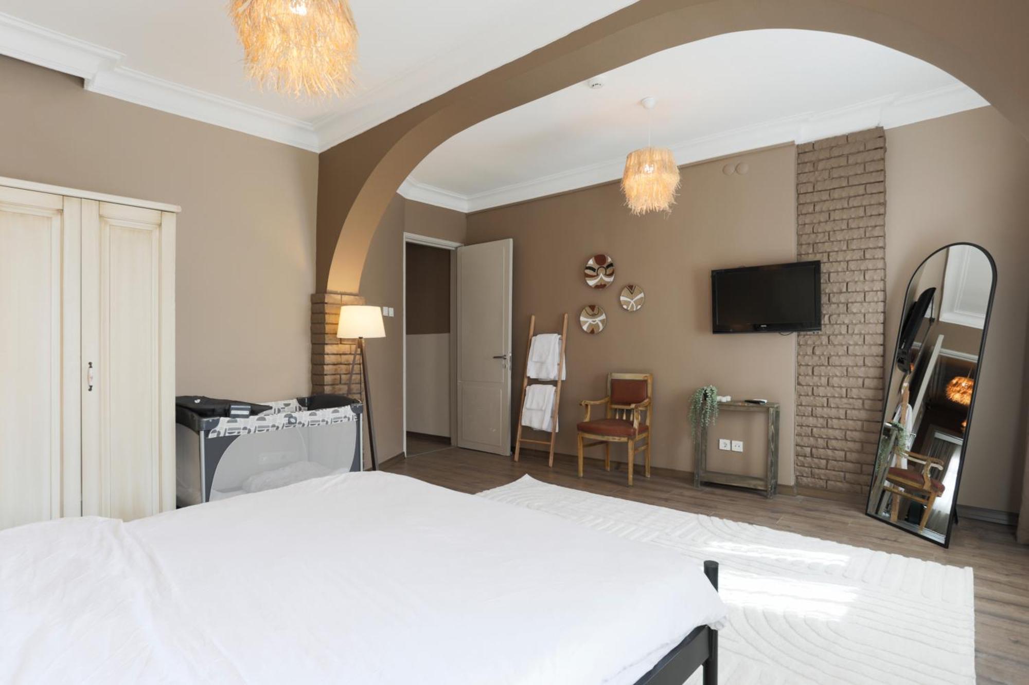 Apartment Triplex In The Heart Of Taksim For Big Groups And Familes Istanbul