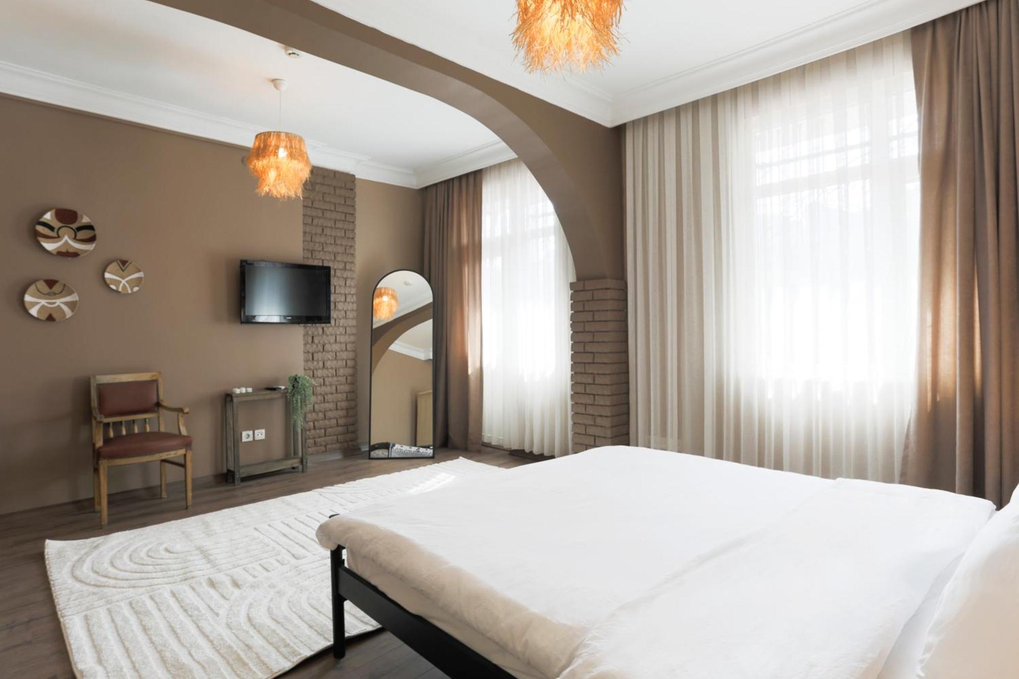 Triplex In The Heart Of Taksim For Big Groups And Familes Apartment